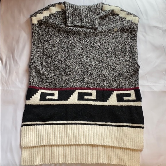 LOFT Sweaters - Loft Tribal Print Sweater